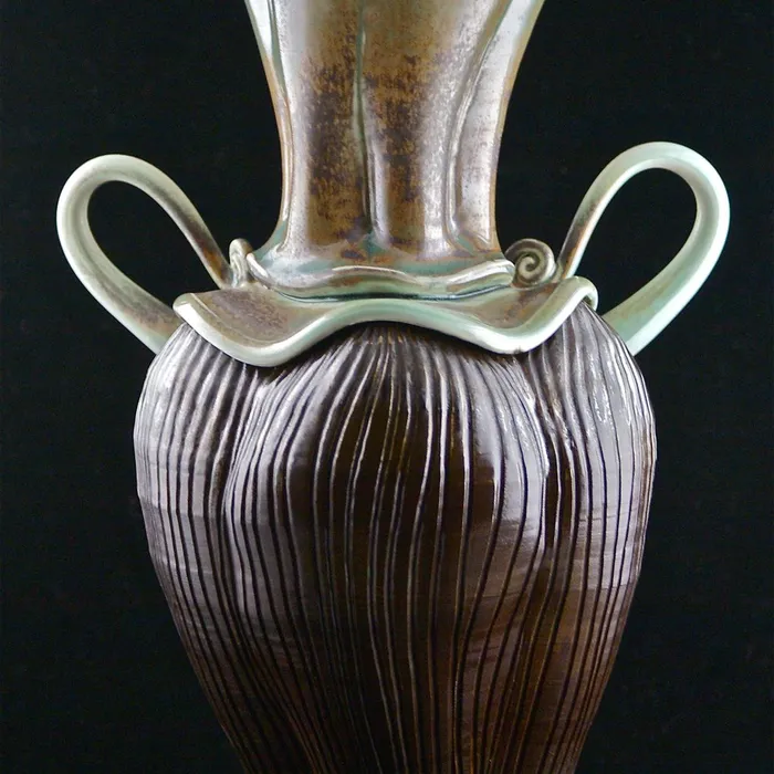 Pod Vase