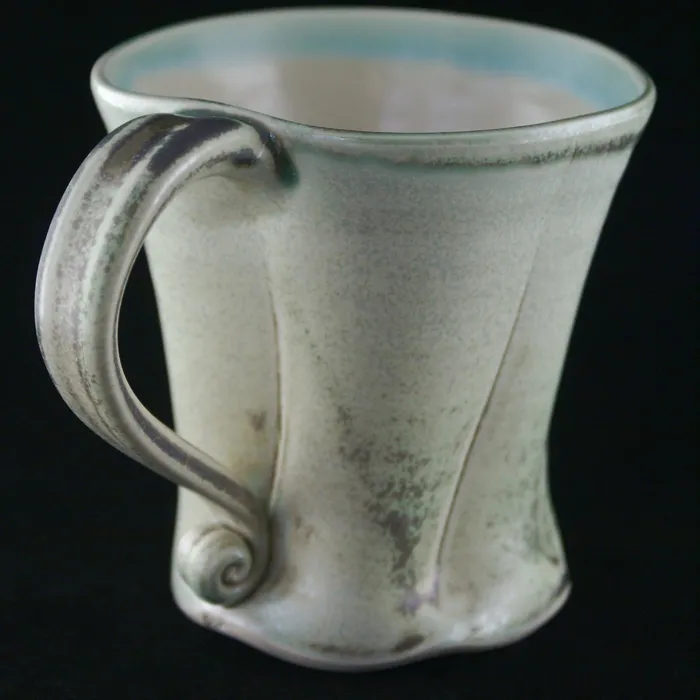 Organic mug, chameleon