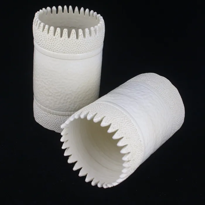Aucolaria vases